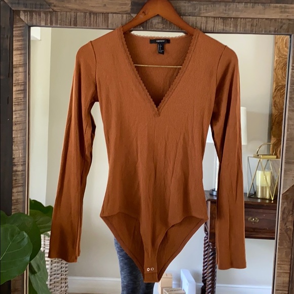 Forever 21 ribbed bodysuit - Picture 4 of 8